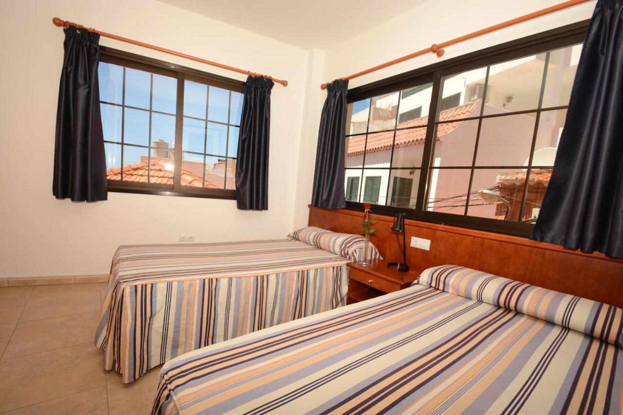 Apartamentos Andrea Calera Exterior foto